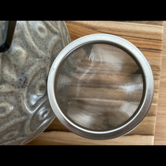 Stone Detailed Teapot - Picture 6 of 7